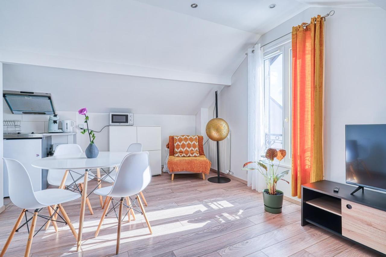 Greg & Theo'S Hotell Fontenay-sous-Bois Eksteriør bilde